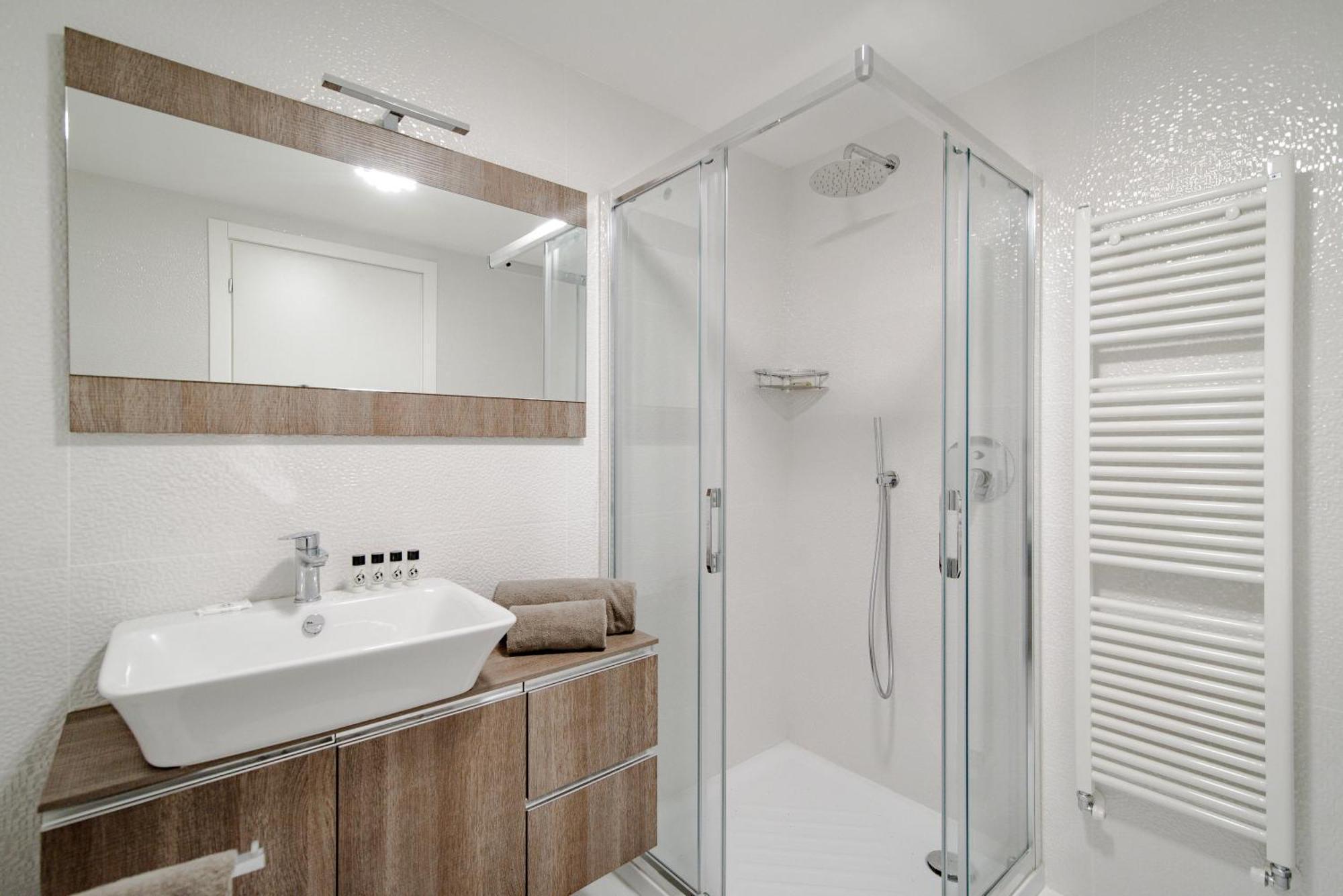 Gem Of The Lake - Luxury Apartment Como Old Town Екстер'єр фото