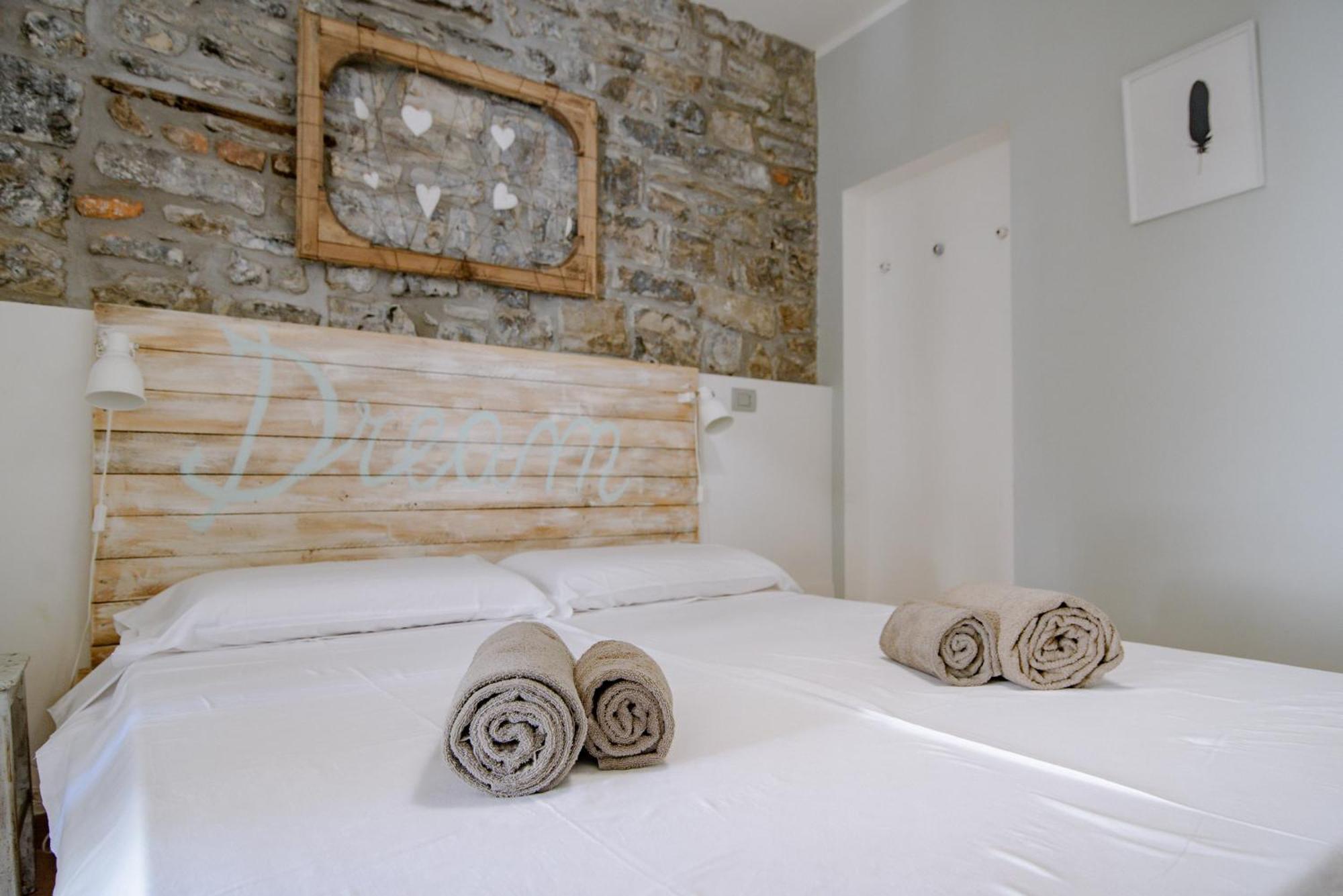 Gem Of The Lake - Luxury Apartment Como Old Town Екстер'єр фото