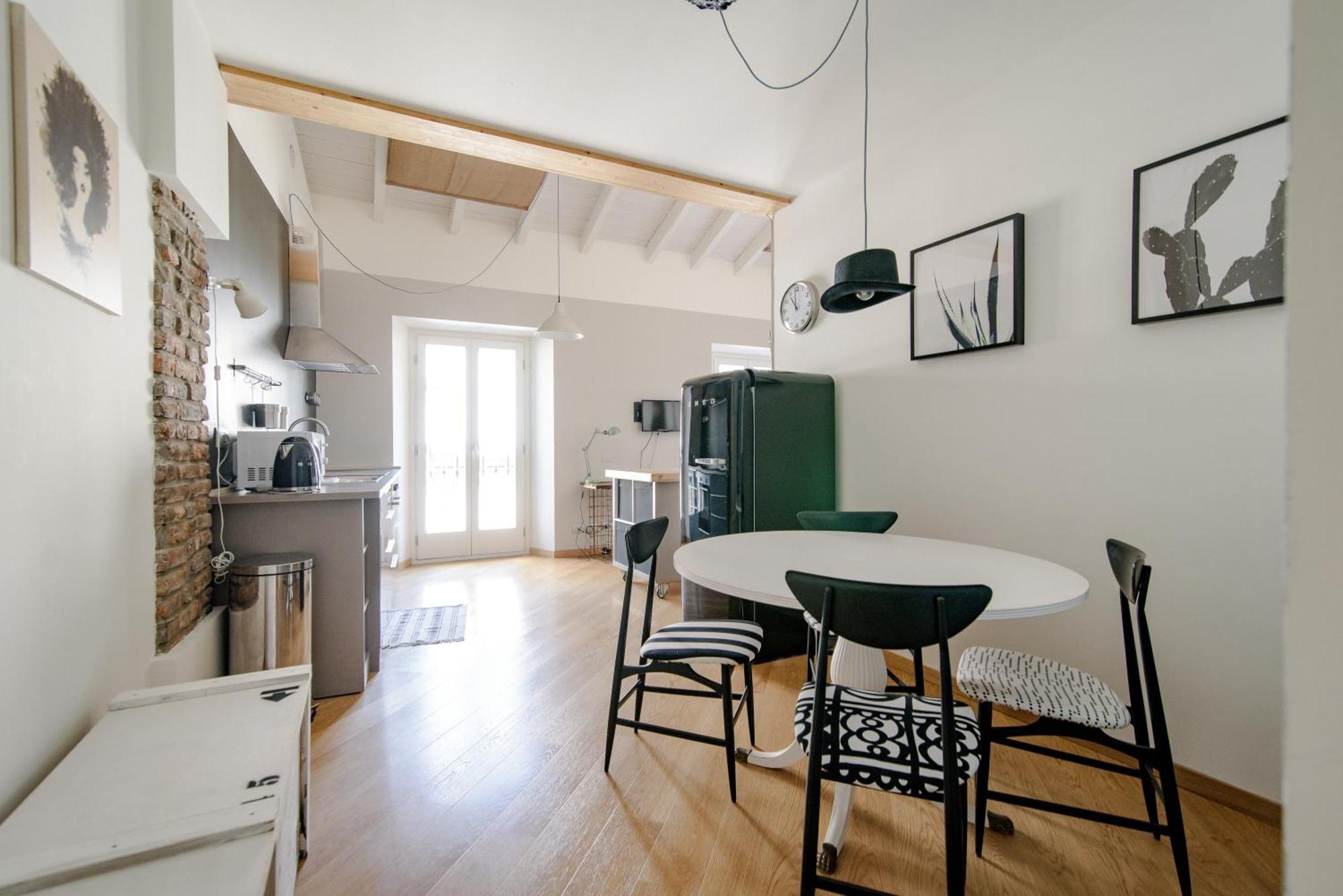 Gem Of The Lake - Luxury Apartment Como Old Town Екстер'єр фото